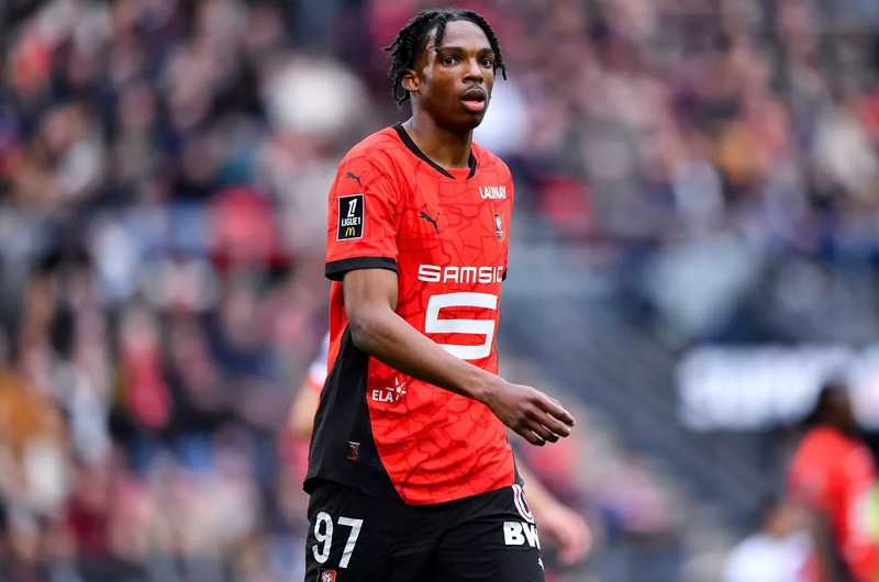 rennes-het-gia-ky-luc-chelsea-lam-the-kho-trong-thuong-vu-jacquet